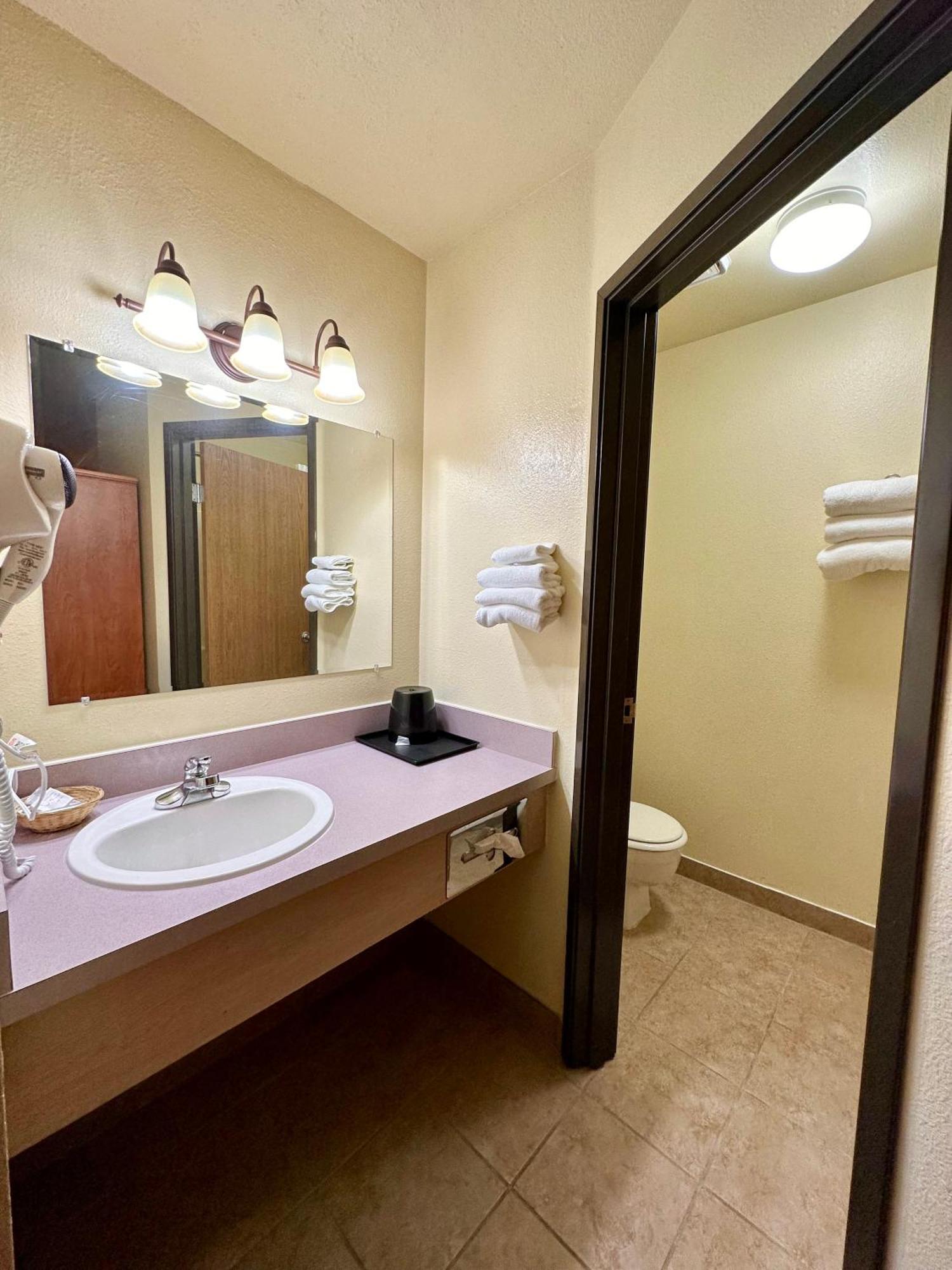 Fairbridge Inn & Suites Келлоґґ Екстер'єр фото